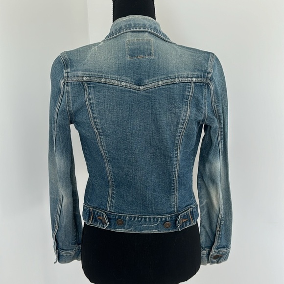 Kids Abercrombie & Fitch Distressed Jean Jacket - Picture 2 of 11